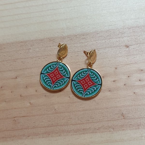 Boucles d'oreille enluminure motif v&eacute;g&eacute;tal m&eacute;di&eacute;val
