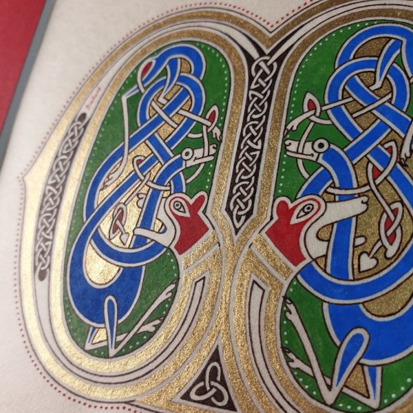 Lettera M miniata in stile franco-sassone